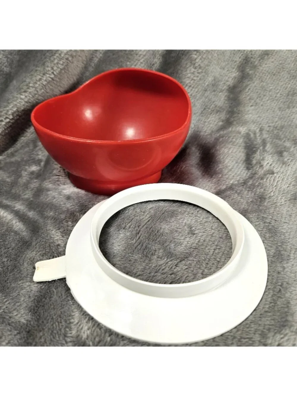 Vintage 70s Tommee Tippee Weaning Toddler Feeding Bowl Red White Plastic READ